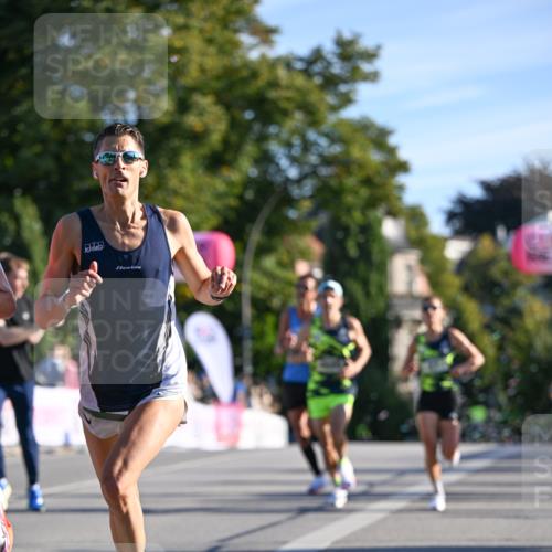 07.09.2025 - BARMER Alsterlauf Dr. Thomas Lammeyer http://msf.ph/oto/8705586 07.09.2025 09:21:15 Laufen  meine-sportfotos.de