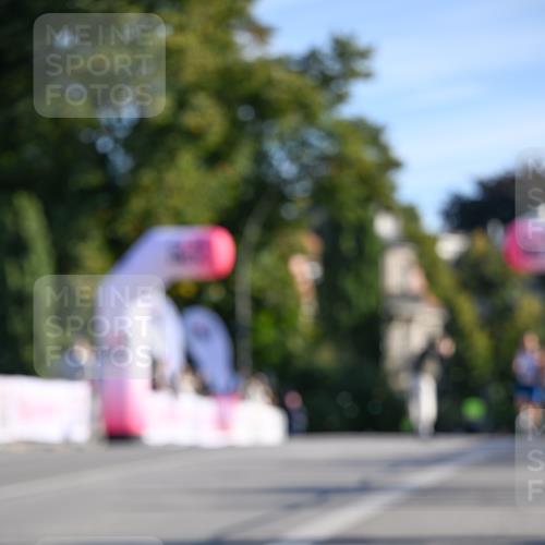 07.09.2025 - BARMER Alsterlauf Dr. Thomas Lammeyer http://msf.ph/oto/8705608 07.09.2025 09:21:19 Laufen  meine-sportfotos.de