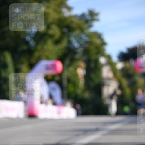 07.09.2025 - BARMER Alsterlauf Dr. Thomas Lammeyer http://msf.ph/oto/8705610 07.09.2025 09:21:19 Laufen  meine-sportfotos.de