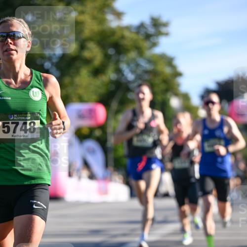 07.09.2025 - BARMER Alsterlauf Dr. Thomas Lammeyer http://msf.ph/oto/8705641 07.09.2025 09:21:28 Laufen 36, 5748 meine-sportfotos.de