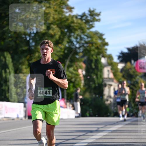 07.09.2025 - BARMER Alsterlauf Dr. Thomas Lammeyer http://msf.ph/oto/8705659 07.09.2025 09:21:31 Laufen 4041 meine-sportfotos.de