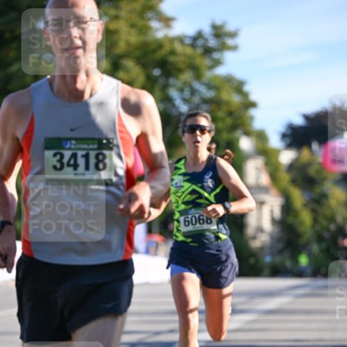 07.09.2025 - BARMER Alsterlauf Dr. Thomas Lammeyer http://msf.ph/oto/8705699 07.09.2025 09:21:37 Laufen 3418, 6068 meine-sportfotos.de