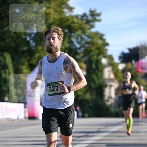 07.09.2025 - BARMER Alsterlauf Dr. Thomas Lammeyer http://msf.ph/oto/8705777 07.09.2025 09:21:55 Laufen 136, 327 meine-sportfotos.de