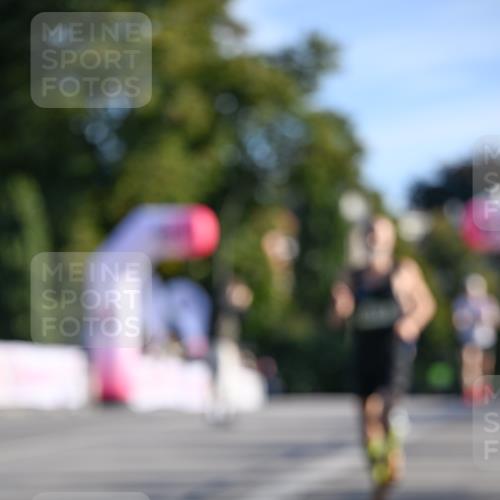 07.09.2025 - BARMER Alsterlauf Dr. Thomas Lammeyer http://msf.ph/oto/8705786 07.09.2025 09:21:56 Laufen  meine-sportfotos.de