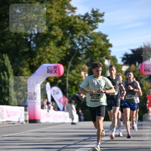 07.09.2025 - BARMER Alsterlauf Dr. Thomas Lammeyer http://msf.ph/oto/8705820 07.09.2025 09:22:06 Laufen 5532, 5068, 34 meine-sportfotos.de