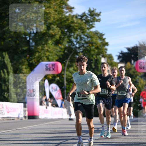 07.09.2025 - BARMER Alsterlauf Dr. Thomas Lammeyer http://msf.ph/oto/8705822 07.09.2025 09:22:06 Laufen 8221, 5066, 5532 meine-sportfotos.de