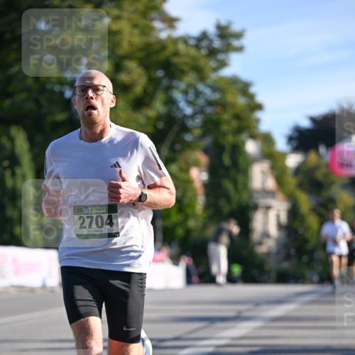07.09.2025 - BARMER Alsterlauf Dr. Thomas Lammeyer http://msf.ph/oto/8705910 07.09.2025 09:22:26 Laufen 136, 2704 meine-sportfotos.de