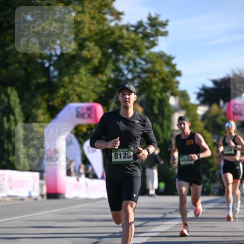 07.09.2025 - BARMER Alsterlauf Dr. Thomas Lammeyer http://msf.ph/oto/8705927 07.09.2025 09:22:34 Laufen 8128, 33 meine-sportfotos.de