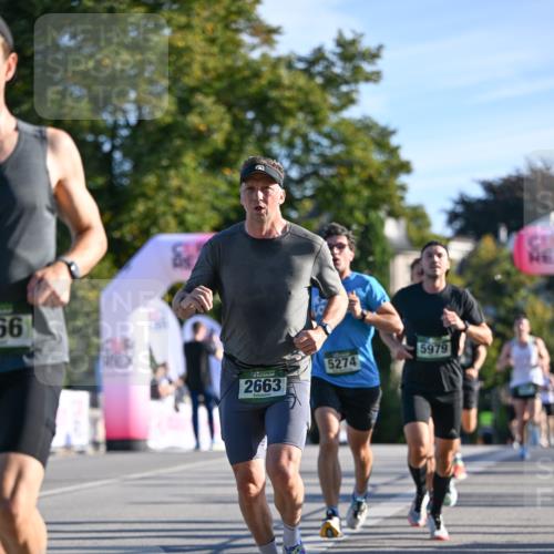 07.09.2025 - BARMER Alsterlauf Dr. Thomas Lammeyer http://msf.ph/oto/8705974 07.09.2025 09:22:42 Laufen 56, 2663, 5274, 5979 meine-sportfotos.de