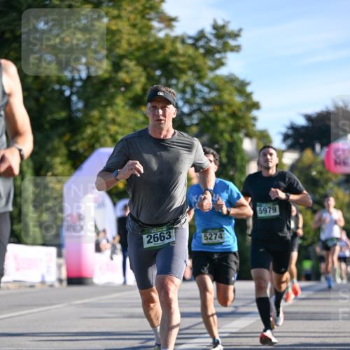 07.09.2025 - BARMER Alsterlauf Dr. Thomas Lammeyer http://msf.ph/oto/8705975 07.09.2025 09:22:42 Laufen 2663, 5274, 5979, 64 meine-sportfotos.de