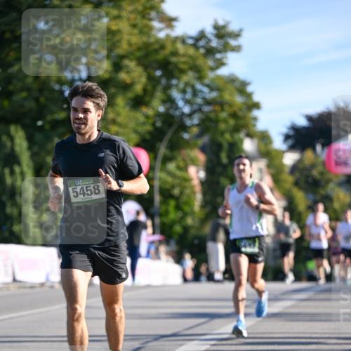 07.09.2025 - BARMER Alsterlauf Dr. Thomas Lammeyer http://msf.ph/oto/8705998 07.09.2025 09:22:46 Laufen 06, 5458 meine-sportfotos.de