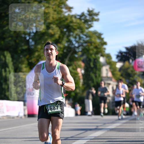 07.09.2025 - BARMER Alsterlauf Dr. Thomas Lammeyer http://msf.ph/oto/8706008 07.09.2025 09:22:48 Laufen 5687 meine-sportfotos.de
