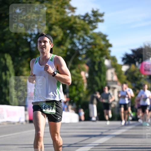 07.09.2025 - BARMER Alsterlauf Dr. Thomas Lammeyer http://msf.ph/oto/8706009 07.09.2025 09:22:48 Laufen 36, 5687 meine-sportfotos.de