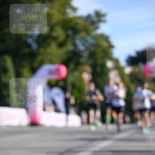 07.09.2025 - BARMER Alsterlauf Dr. Thomas Lammeyer http://msf.ph/oto/8706018 07.09.2025 09:22:49 Laufen  meine-sportfotos.de