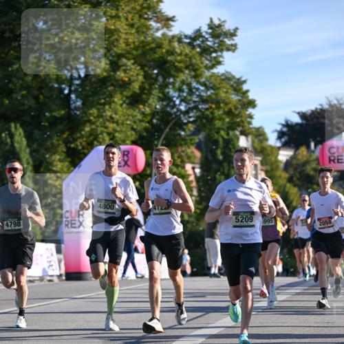 07.09.2025 - BARMER Alsterlauf Dr. Thomas Lammeyer http://msf.ph/oto/8706030 07.09.2025 09:22:52 Laufen 4798, 4800, 5209, 995, 554, 2058 meine-sportfotos.de