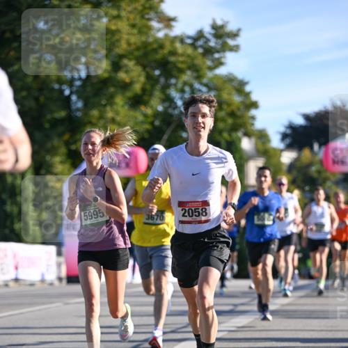 07.09.2025 - BARMER Alsterlauf Dr. Thomas Lammeyer http://msf.ph/oto/8706043 07.09.2025 09:22:54 Laufen 5995, 3670, 2058 meine-sportfotos.de