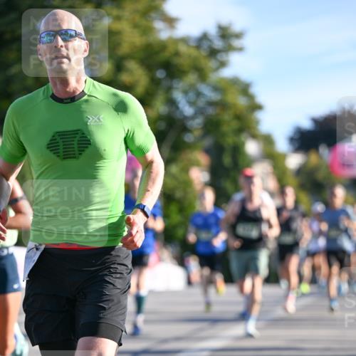 07.09.2025 - BARMER Alsterlauf Dr. Thomas Lammeyer http://msf.ph/oto/8706125 07.09.2025 09:23:10 Laufen  meine-sportfotos.de