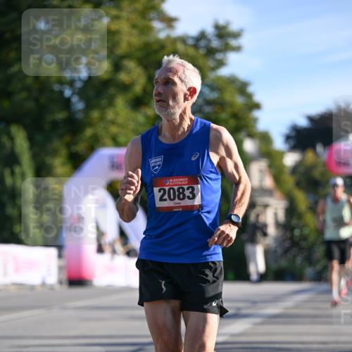 07.09.2025 - BARMER Alsterlauf Dr. Thomas Lammeyer http://msf.ph/oto/8706168 07.09.2025 09:23:17 Laufen 68, 90, 2083 meine-sportfotos.de