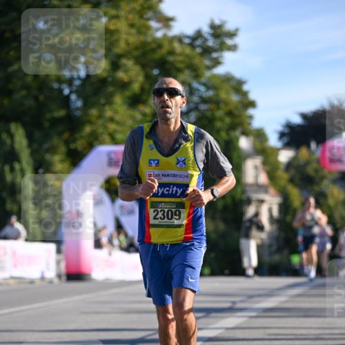 07.09.2025 - BARMER Alsterlauf Dr. Thomas Lammeyer http://msf.ph/oto/8706211 07.09.2025 09:23:27 Laufen 16, 2309 meine-sportfotos.de