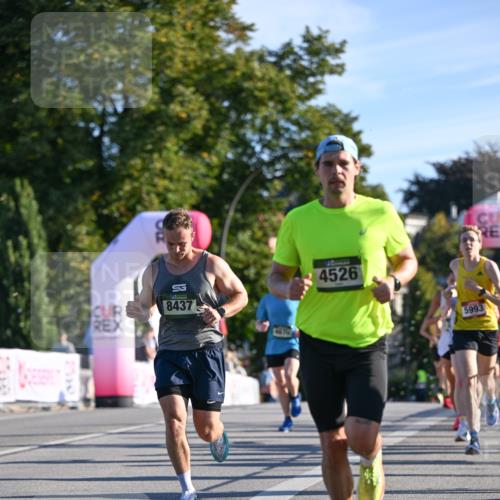 07.09.2025 - BARMER Alsterlauf Dr. Thomas Lammeyer http://msf.ph/oto/8706224 07.09.2025 09:23:32 Laufen 8437, 4470, 4526, 34, 5993 meine-sportfotos.de