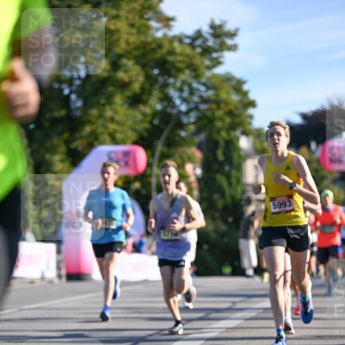 07.09.2025 - BARMER Alsterlauf Dr. Thomas Lammeyer http://msf.ph/oto/8706232 07.09.2025 09:23:34 Laufen 5993 meine-sportfotos.de