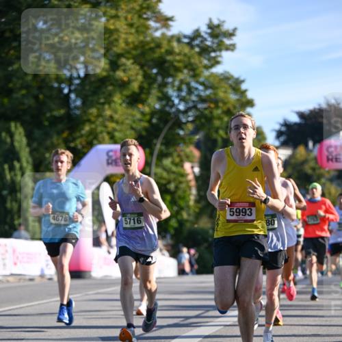 07.09.2025 - BARMER Alsterlauf Dr. Thomas Lammeyer http://msf.ph/oto/8706236 07.09.2025 09:23:34 Laufen 4676, 5716, 5993, 80 meine-sportfotos.de