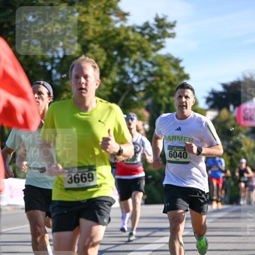 07.09.2025 - BARMER Alsterlauf Dr. Thomas Lammeyer http://msf.ph/oto/8706263 07.09.2025 09:23:39 Laufen 5, 3669, 6040 meine-sportfotos.de