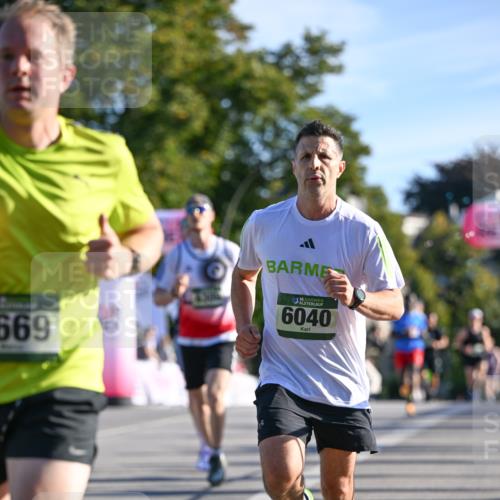 07.09.2025 - BARMER Alsterlauf Dr. Thomas Lammeyer http://msf.ph/oto/8706267 07.09.2025 09:23:39 Laufen 669, 36, 6040 meine-sportfotos.de
