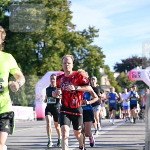 07.09.2025 - BARMER Alsterlauf Dr. Thomas Lammeyer http://msf.ph/oto/8706342 07.09.2025 09:23:55 Laufen 6, 8409 meine-sportfotos.de