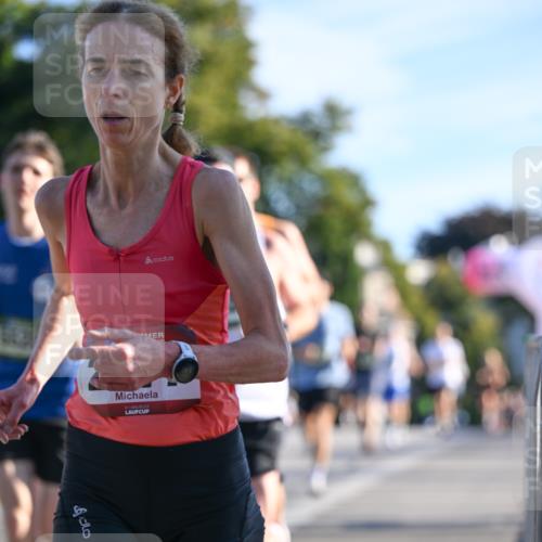 07.09.2025 - BARMER Alsterlauf Dr. Thomas Lammeyer http://msf.ph/oto/8706380 07.09.2025 09:24:01 Laufen  meine-sportfotos.de