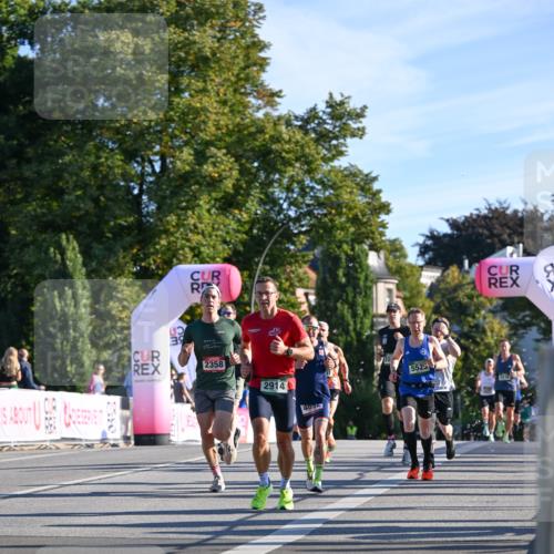 07.09.2025 - BARMER Alsterlauf Dr. Thomas Lammeyer http://msf.ph/oto/8706451 07.09.2025 09:24:15 Laufen 2358, 5525, 2914, 4654 meine-sportfotos.de