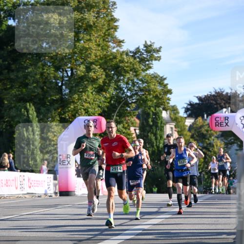 07.09.2025 - BARMER Alsterlauf Dr. Thomas Lammeyer http://msf.ph/oto/8706452 07.09.2025 09:24:15 Laufen 2358, 2914, 4694, 54, 5525 meine-sportfotos.de