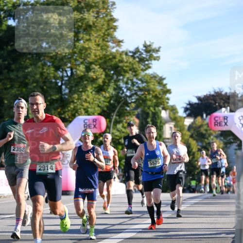 07.09.2025 - BARMER Alsterlauf Dr. Thomas Lammeyer http://msf.ph/oto/8706462 07.09.2025 09:24:16 Laufen 2358, 2914, 2098, 5525, 5476 meine-sportfotos.de