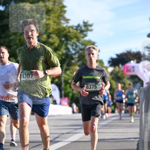 07.09.2025 - BARMER Alsterlauf Dr. Thomas Lammeyer http://msf.ph/oto/8706527 07.09.2025 09:24:33 Laufen 4307, 8375 meine-sportfotos.de