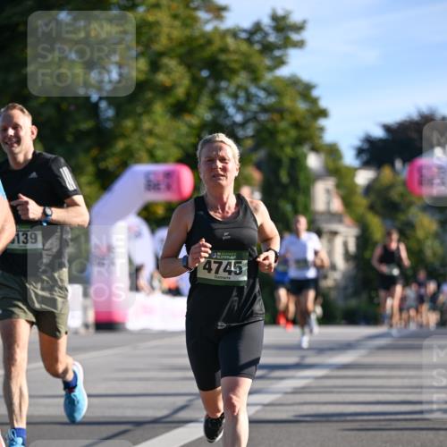 07.09.2025 - BARMER Alsterlauf Dr. Thomas Lammeyer http://msf.ph/oto/8706554 07.09.2025 09:24:38 Laufen 139, 36, 4745 meine-sportfotos.de