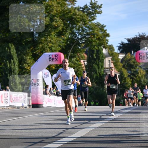 07.09.2025 - BARMER Alsterlauf Dr. Thomas Lammeyer http://msf.ph/oto/8706561 07.09.2025 09:24:40 Laufen 2380, 5149, 3400, 3906, 54 meine-sportfotos.de