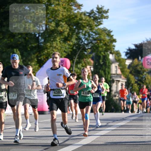 07.09.2025 - BARMER Alsterlauf Dr. Thomas Lammeyer http://msf.ph/oto/8706606 07.09.2025 09:24:51 Laufen 2871, 4383, 6306, 3517, 35, 5143 meine-sportfotos.de