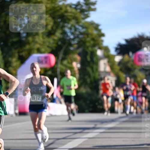 07.09.2025 - BARMER Alsterlauf Dr. Thomas Lammeyer http://msf.ph/oto/8706614 07.09.2025 09:24:53 Laufen 9517 meine-sportfotos.de