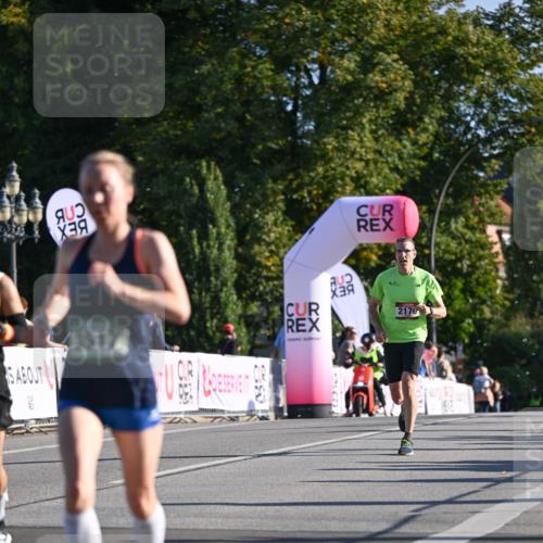 07.09.2025 - BARMER Alsterlauf Dr. Thomas Lammeyer http://msf.ph/oto/8706620 07.09.2025 09:24:54 Laufen 3517, 2176 meine-sportfotos.de