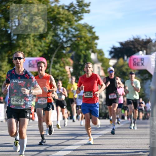07.09.2025 - BARMER Alsterlauf Dr. Thomas Lammeyer http://msf.ph/oto/8706639 07.09.2025 09:24:58 Laufen 4687, 4652, 8025, 2231 meine-sportfotos.de