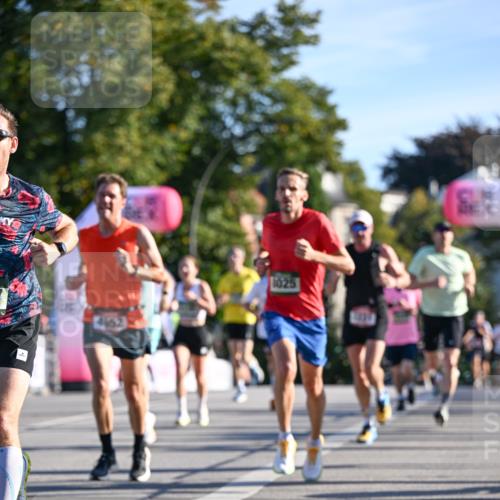 07.09.2025 - BARMER Alsterlauf Dr. Thomas Lammeyer http://msf.ph/oto/8706643 07.09.2025 09:24:58 Laufen 4662, 1025 meine-sportfotos.de