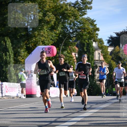 07.09.2025 - BARMER Alsterlauf Dr. Thomas Lammeyer http://msf.ph/oto/8706673 07.09.2025 09:25:07 Laufen 1305, 5878, 2059, 2694, 2799, 3890 meine-sportfotos.de