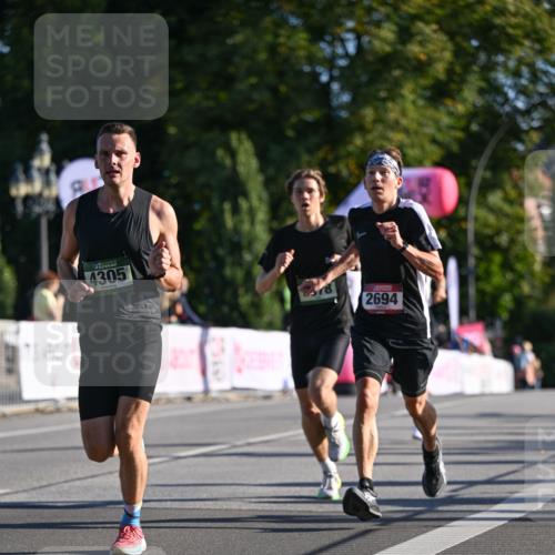 07.09.2025 - BARMER Alsterlauf Dr. Thomas Lammeyer http://msf.ph/oto/8706684 07.09.2025 09:25:09 Laufen 4305, 2694 meine-sportfotos.de