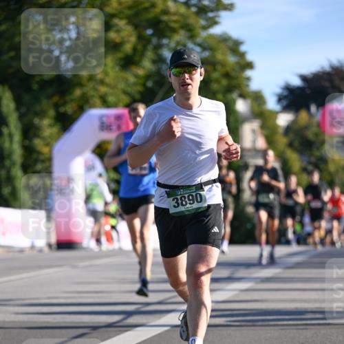 07.09.2025 - BARMER Alsterlauf Dr. Thomas Lammeyer http://msf.ph/oto/8706700 07.09.2025 09:25:11 Laufen 136, 3890 meine-sportfotos.de