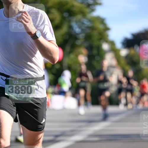 07.09.2025 - BARMER Alsterlauf Dr. Thomas Lammeyer http://msf.ph/oto/8706708 07.09.2025 09:25:13 Laufen 36, 3890 meine-sportfotos.de