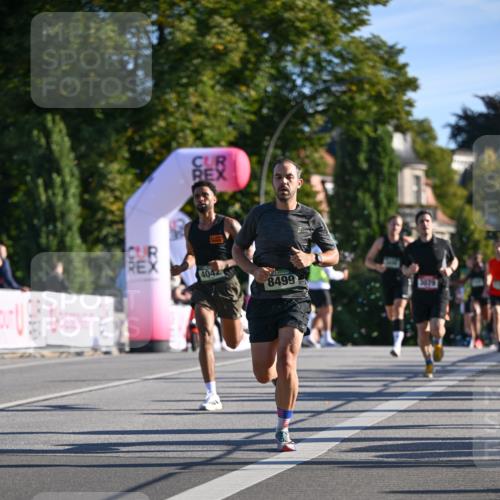 07.09.2025 - BARMER Alsterlauf Dr. Thomas Lammeyer http://msf.ph/oto/8706716 07.09.2025 09:25:14 Laufen 4042, 8499, 3079, 4 meine-sportfotos.de