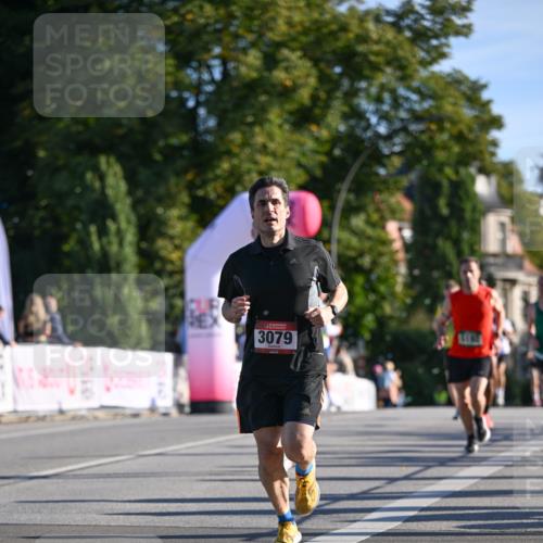 07.09.2025 - BARMER Alsterlauf Dr. Thomas Lammeyer http://msf.ph/oto/8706738 07.09.2025 09:25:17 Laufen 3079 meine-sportfotos.de