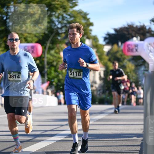 07.09.2025 - BARMER Alsterlauf Dr. Thomas Lammeyer http://msf.ph/oto/8706786 07.09.2025 09:25:26 Laufen 3814, 5118 meine-sportfotos.de