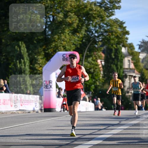 07.09.2025 - BARMER Alsterlauf Dr. Thomas Lammeyer http://msf.ph/oto/8706848 07.09.2025 09:25:43 Laufen 6352, 3924, 4584 meine-sportfotos.de