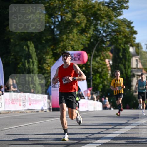 07.09.2025 - BARMER Alsterlauf Dr. Thomas Lammeyer http://msf.ph/oto/8706851 07.09.2025 09:25:43 Laufen 39, 7540 meine-sportfotos.de